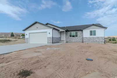 4140 S 220 W, Vernal, UT 84078 - Photo 1
