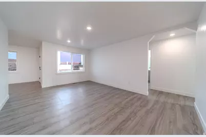 4140 S 220 W, Vernal, UT 84078 - Photo 16