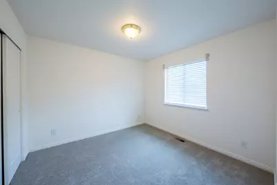 1020 E Oakhill Dr, Alpine, UT 84004 - Photo 14