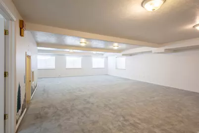 1020 E Oakhill Dr, Alpine, UT 84004 - Photo 22