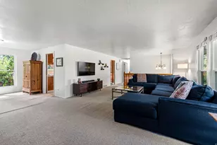 187 W Bayview Dr N, Farmington, UT 84025 - Photo 4