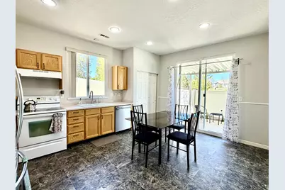 5928 W Roseberry St S, West Jordan, UT 84081 - Photo 14