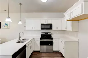 512 N 360 W, Vineyard, UT 84059 - Photo 10