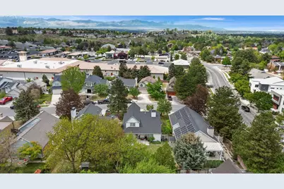 8649 S Alta Cove Dr E, Sandy, UT 84093 - Photo 46