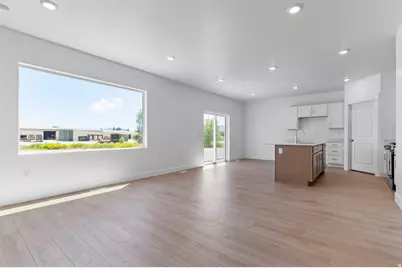 692 W 2840 S #11, Nibley, UT 84321 - Photo 10