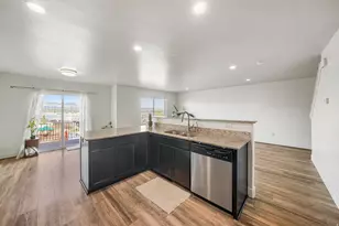 15018 S Gallant Dr, Bluffdale, UT 84065 - Photo 6