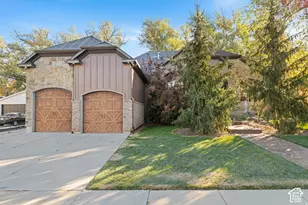 10637 S Crescent Bend Dr, Sandy, UT 84070 - Photo 2