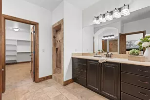 10637 S Crescent Bend Dr, Sandy, UT 84070 - Photo 22