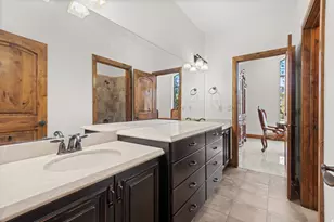 10637 S Crescent Bend Dr, Sandy, UT 84070 - Photo 24
