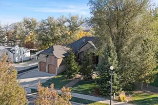 10637 S Crescent Bend Dr, Sandy, UT 84070 - Photo 44