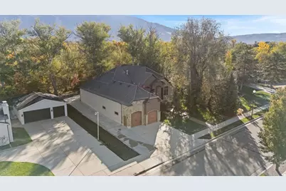 10637 S Crescent Bend Dr, Sandy, UT 84070 - Photo 34
