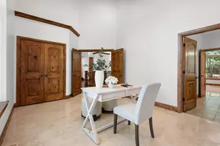 10637 S Crescent Bend Dr, Sandy, UT 84070 - Photo 18