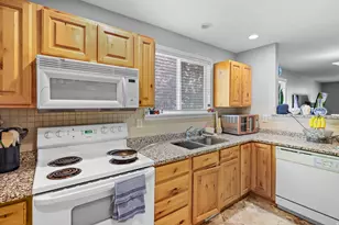 1693 N Aaron Dr, Tooele, UT 84074 - Photo 6