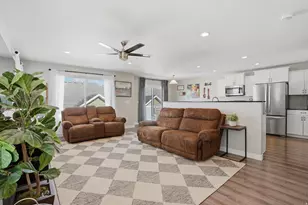 15134 S Gallant Dr W, Bluffdale, UT 84065 - Photo 4