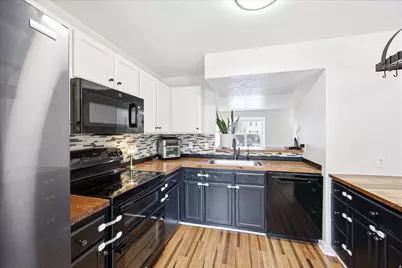 3422 E Dundee Dr, Eagle Mountain, UT 84005 - Photo 8