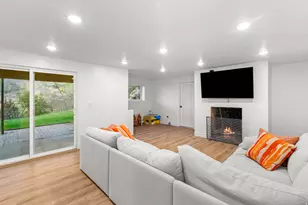1209 N 950 E, Bountiful, UT 84010 - Photo 44