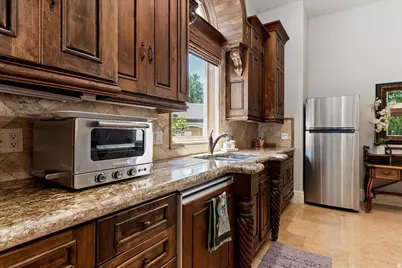 6274 S Oles Ln E, Holladay, UT 84121 - Photo 80