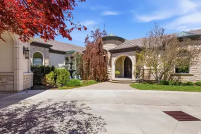 6274 S Oles Ln E, Holladay, UT 84121 - Photo 4