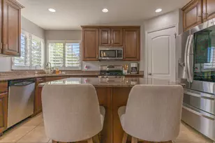 13537 S Palawan Way W, Riverton, UT 84065 - Photo 2