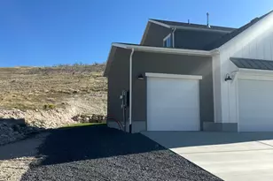 3012 E Serdar Ln, Eagle Mountain, UT 84005 - Photo 2