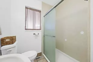 5476 S 2100 W, Roy, UT 84067 - Photo 8