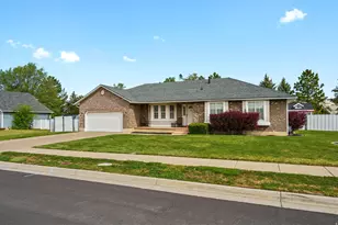 1848 W 1520 N, Clinton, UT 84015 - Photo 32