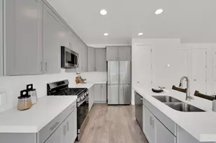 9873 N Sunnybank Pl, Highland, UT 84003 - Photo 16