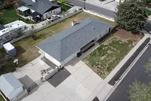 748 E Silver Sage Dr, Sandy, UT 84094 - Photo 2