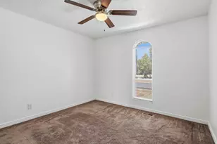 748 E Silver Sage Dr, Sandy, UT 84094 - Photo 18