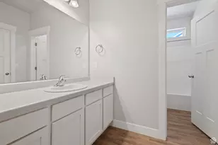 633 N Sun Peak Dr W, Vineyard, UT 84059 - Photo 12