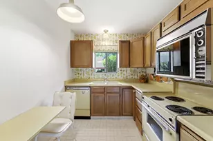 2212 N 200 E, Provo, UT 84604 - Photo 12