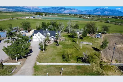 2020 N 6200 W, Ogden, UT 84404 - Photo 4