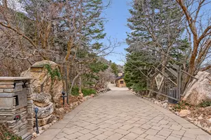 4552 S Zarahemla Dr E, Millcreek, UT 84124 - Photo 4