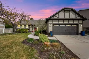 2373 E Glacier View Dr S, Sandy, UT 84092 - Photo 42