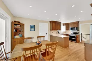 2373 E Glacier View Dr S, Sandy, UT 84092 - Photo 10