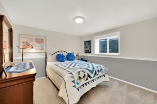 2373 E Glacier View Dr S, Sandy, UT 84092 - Photo 22