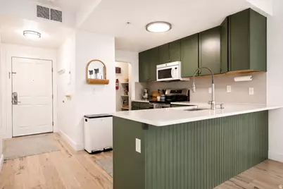 6677 N 2200 W #208, Park City, UT 84098 - Photo 4