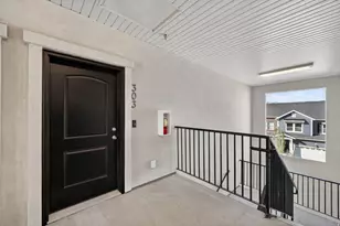 13073 S Newbridge Ln, Herriman, UT 84096 - Photo 2