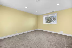 1333 N 1590 W, Clinton, UT 84015 - Photo 18