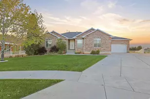 1333 N 1590 W, Clinton, UT 84015 - Photo 1