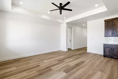 5005 N 75 E #16, Enoch, UT 84720 - Photo 6