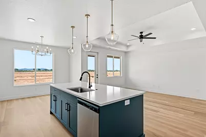 5005 N 75 E #16, Enoch, UT 84720 - Photo 14