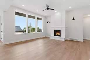 703 E 2750 N, North Ogden, UT 84414 - Photo 16