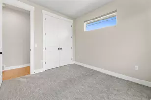 8043 S Ambrosia Ln W, West Jordan, UT 84081 - Photo 10