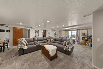 1021 E Elm St, Saint George, UT 84790 - Photo 8