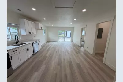 1553 W 900 S, Salt Lake City, UT 84104 - Photo 10