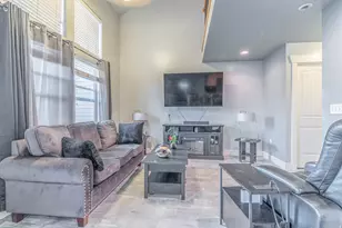 418 S 1285 E, Hyrum, UT 84319 - Photo 4