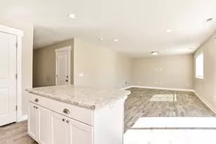 3562 S Bridgeview Ln W, Syracuse, UT 84075 - Photo 8