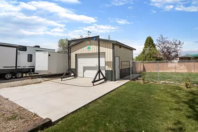 687 E 600 S, Payson, UT 84651 - Photo 2