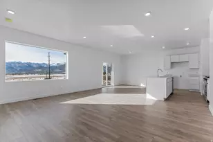 358 Sadie Ct E, Heber City, UT 84032 - Photo 2